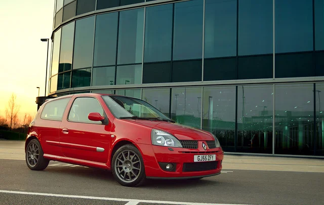 6827856302_5040c968aa_z.webp