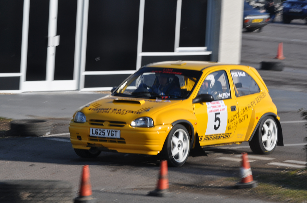 6857061807_e9db89caaf_b.jpg