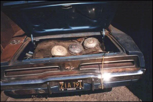 69hemi_charger.webp