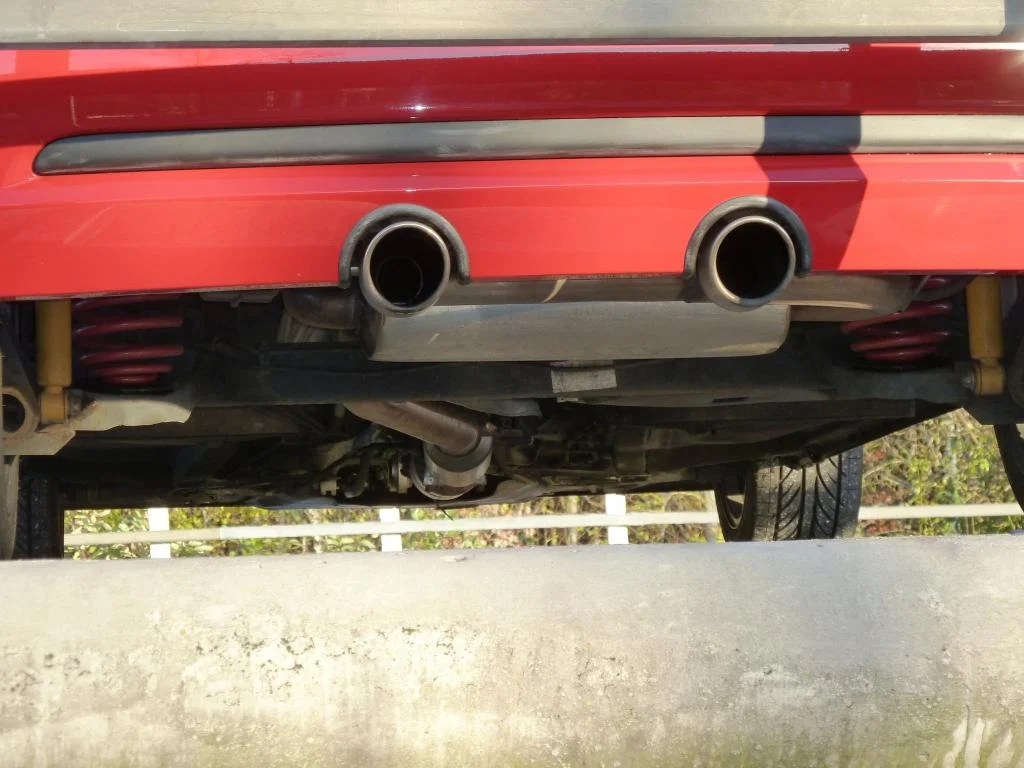 6Rearunder.webp