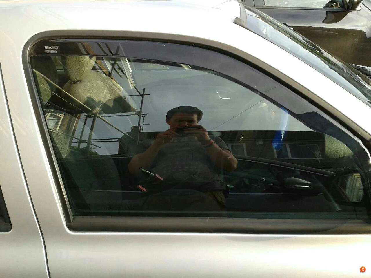 6uvyqyty.webp