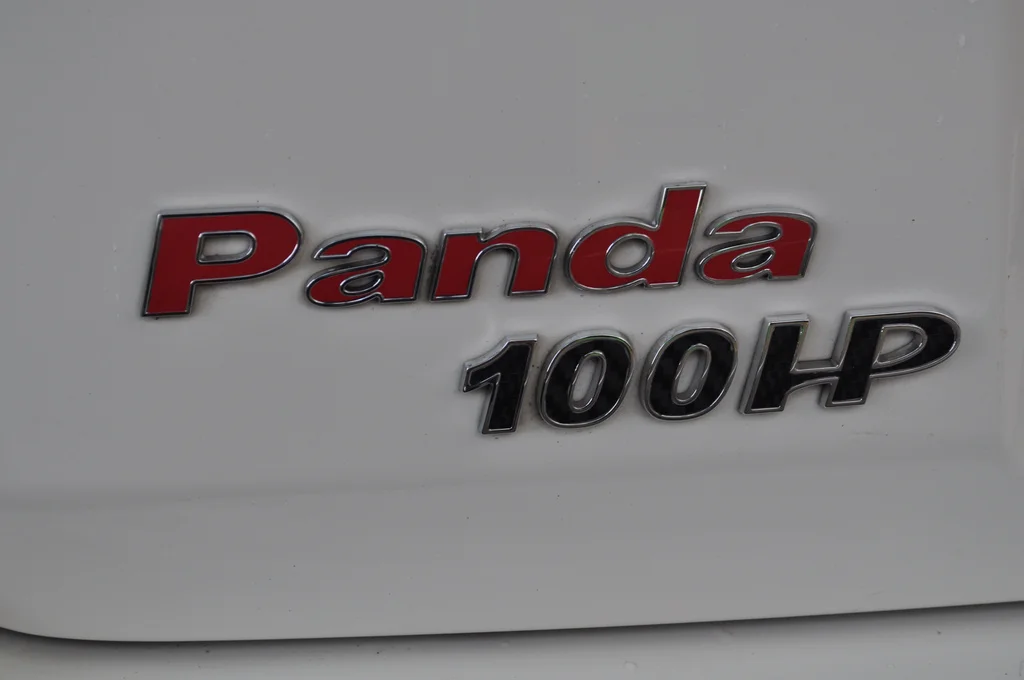 7103213063_400c7650ec_b.webp