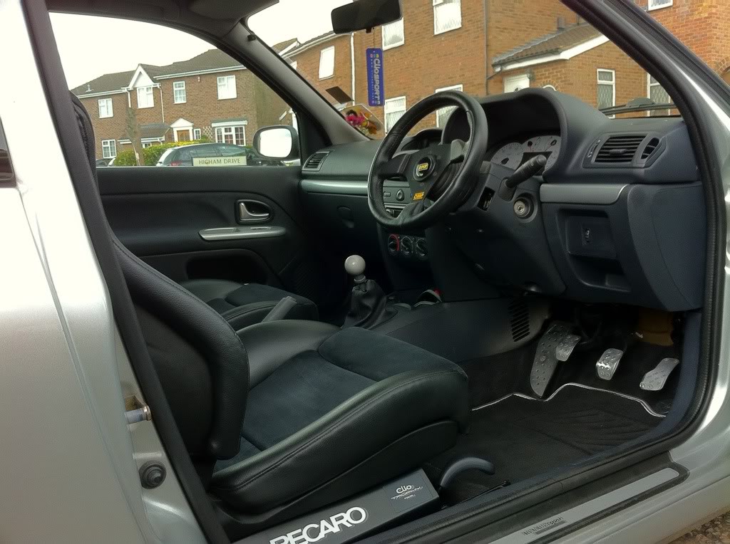 73b023a2.jpg 73b023a2.jpg