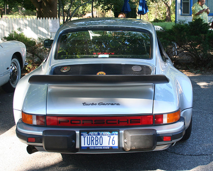 745px-Porsche_Turbo_76.jpg
