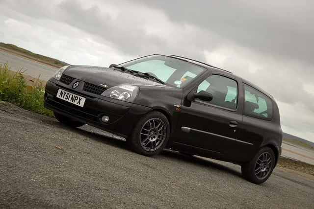 7616449240_ba93664511_z.webp