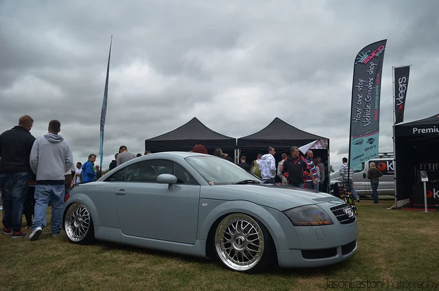 7993188683_be738068a3_z.webp