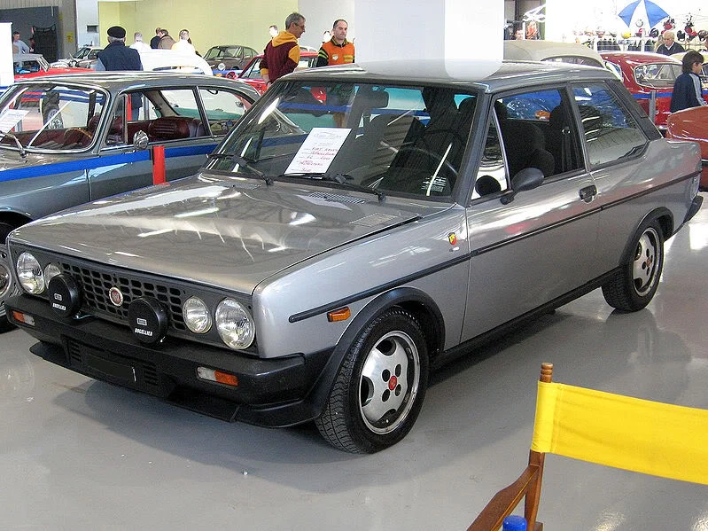 799px-Fiat_131-Volumetrico-Abarth.webp