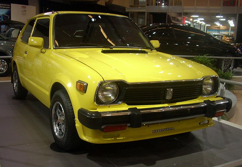 800px-73-75_Honda_Civic_3-Door_Montreal.jpg