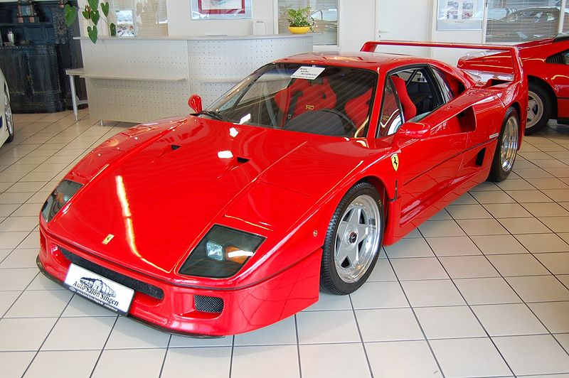 800px-Ferrari_F40_at_Auto_Salon_Singen_Germany_432393386.jpg