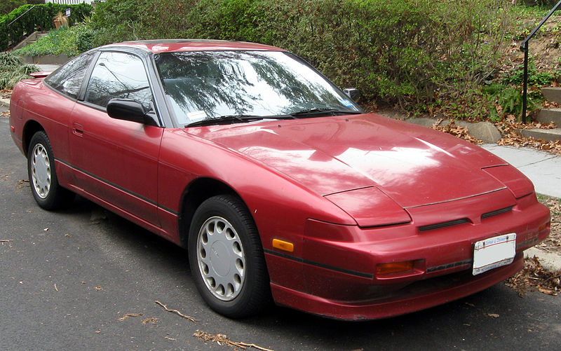 800px-Nissan_240SX_--_03-16-2012.jpg