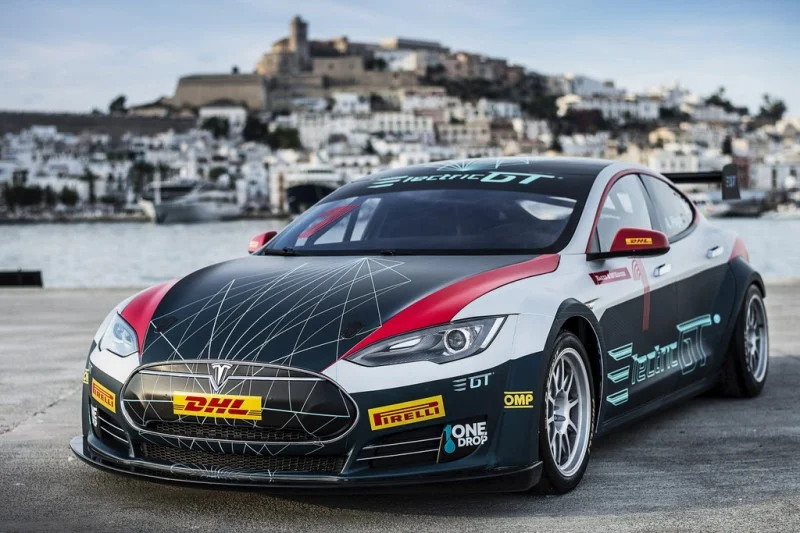 80574_ibiza-hosts-launch-of-the-tesla-electric-gt-zero-emissions-race_11475142782_large.webp