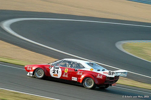 8607595_25488d96ce_z.webp
