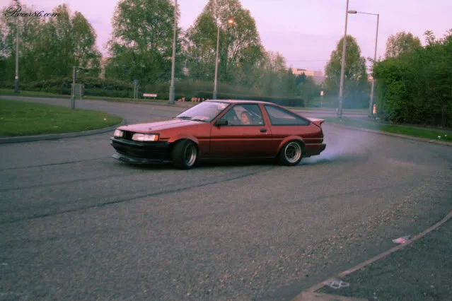 86ontheStreets.webp