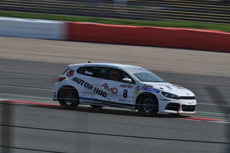 8848007871_0e6a41dbbb_c.webp
