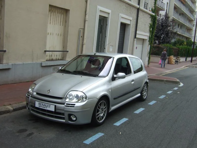 898956DSCF3507.webp