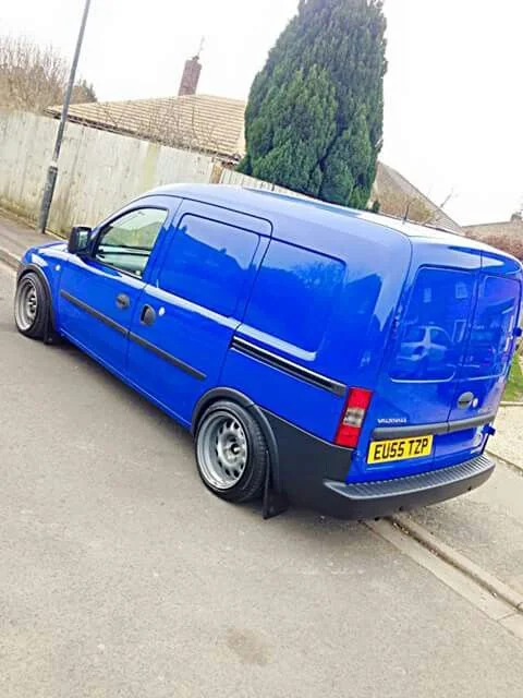 8ece6aafd17d87eec89a3c9060cc2987--citroen-berlingo-camper.webp