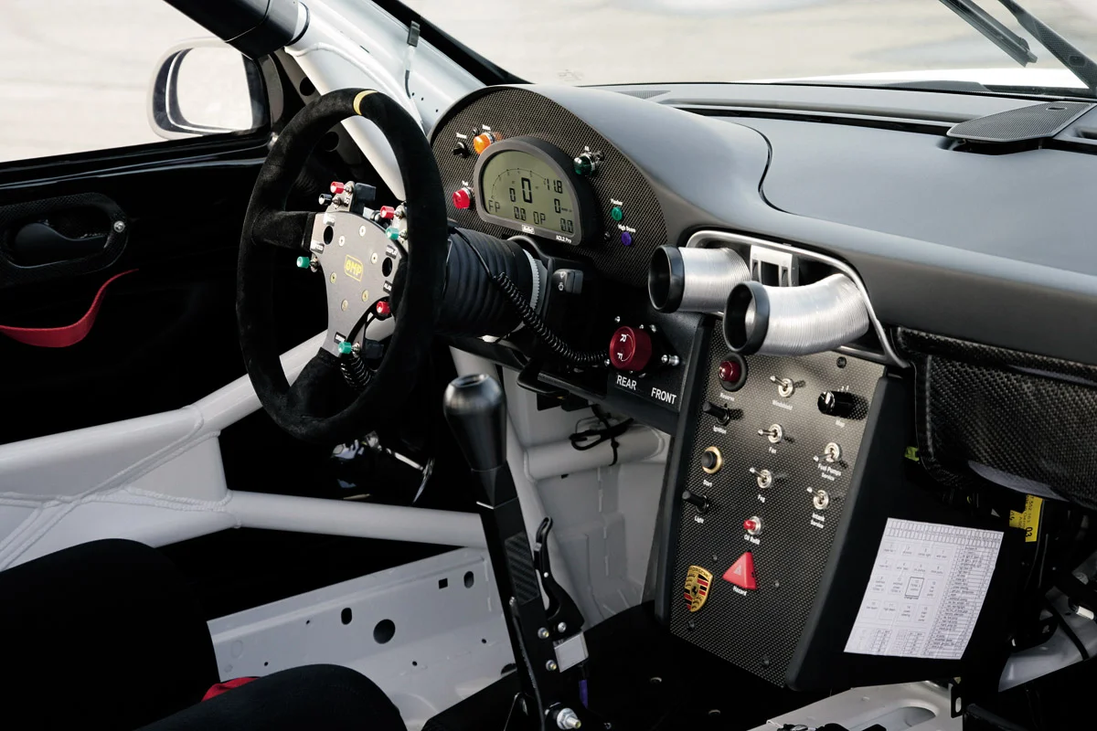 911_gt3_rsr_6.webp