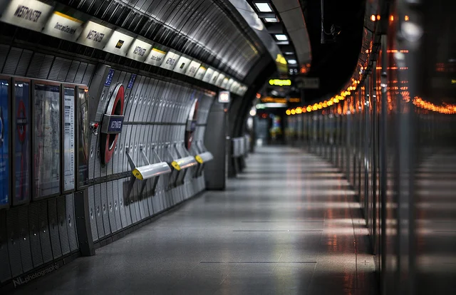 9241989318_fd2f7ff95f_z.webp