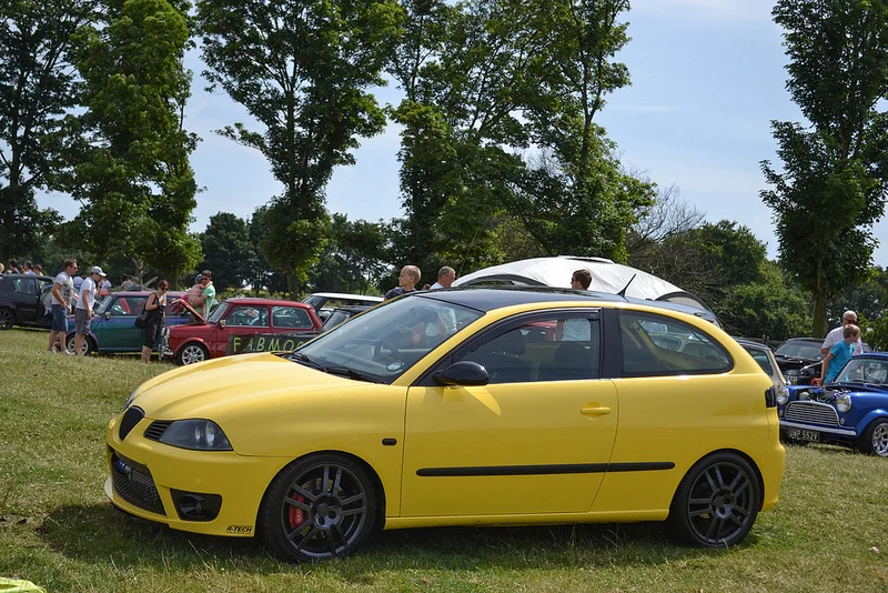 9285484005_7c7fec0f3b_c.webp