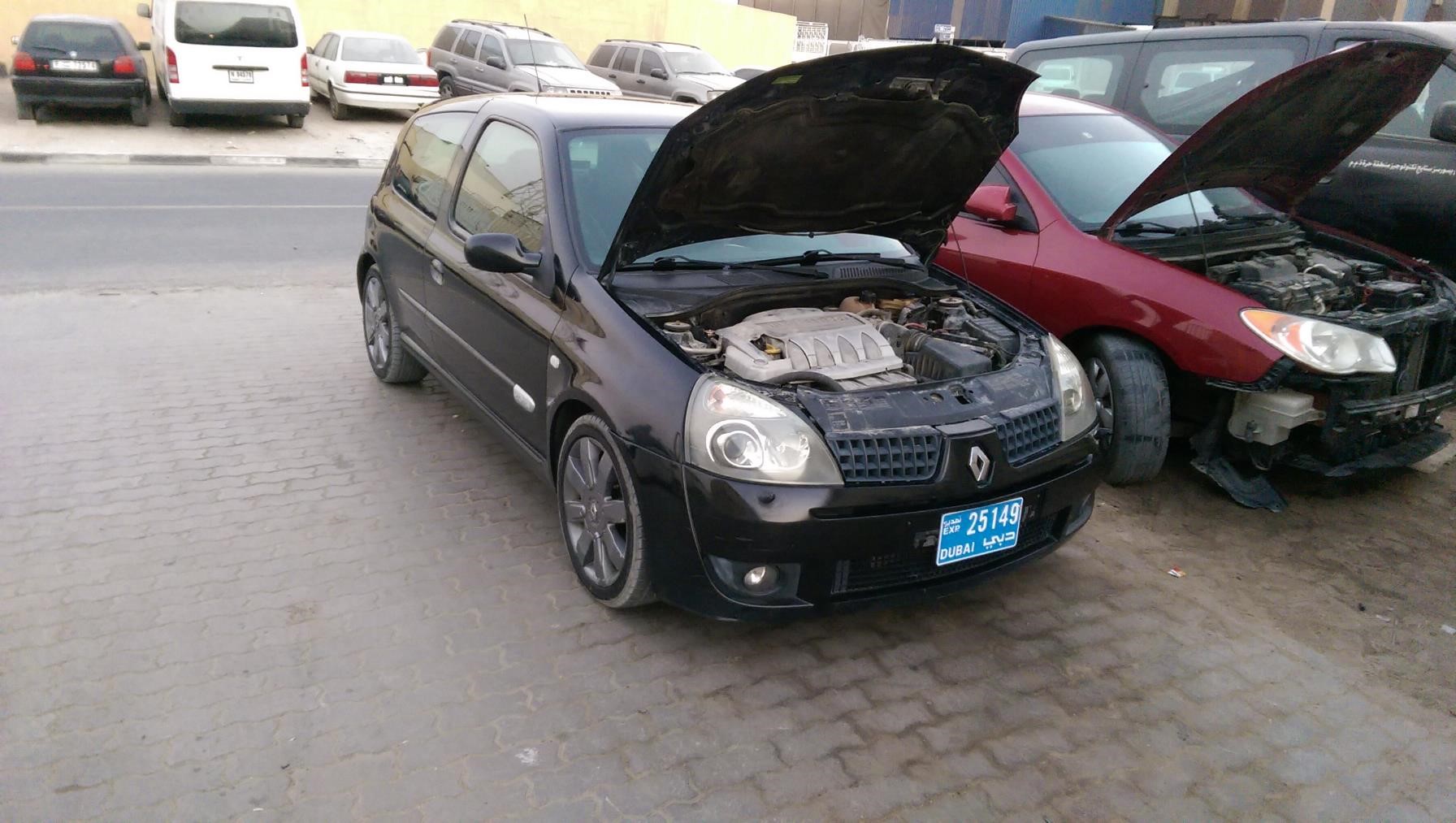 9460042clio4.jpg