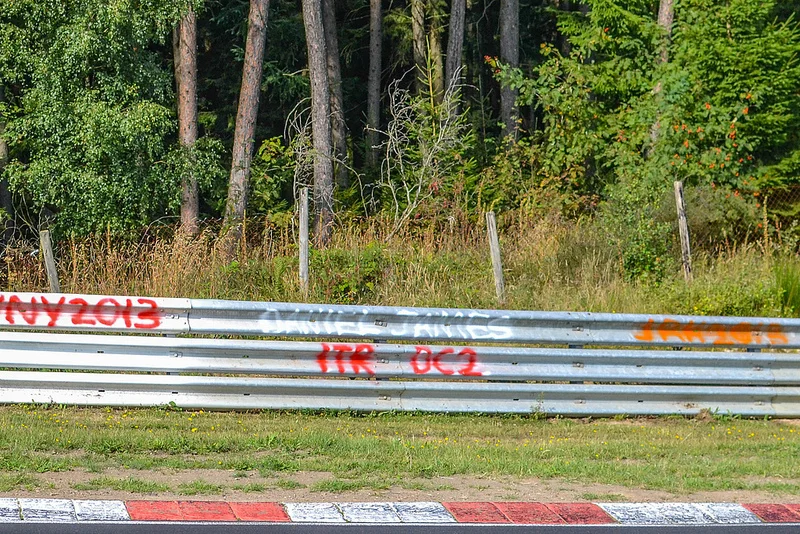 9575020419_be8a3c13c2_c.webp