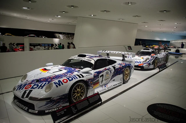 9607399253_48ac9cab21_z.webp