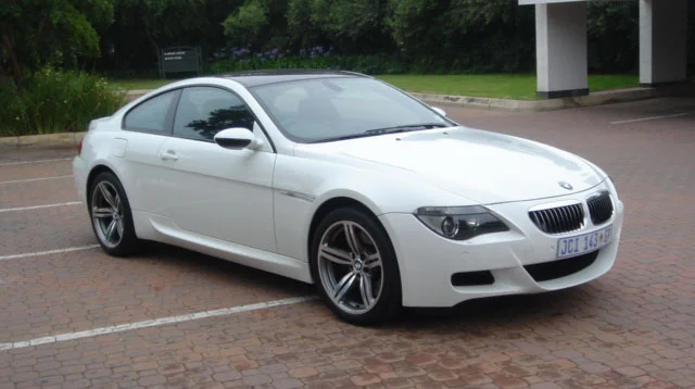 9848-2006-BMW-M6.webp