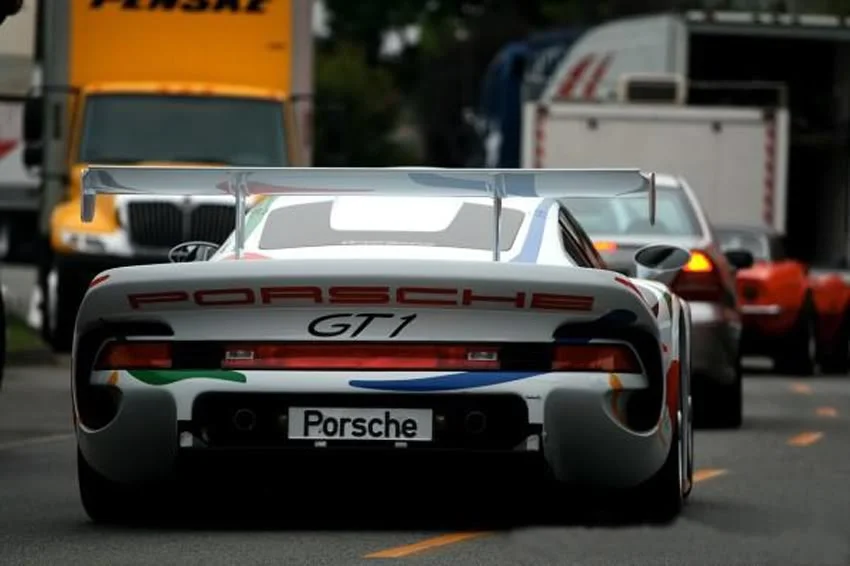 993GT1onthestreet.webp