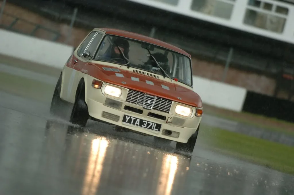99_donington_july08_001_large.webp