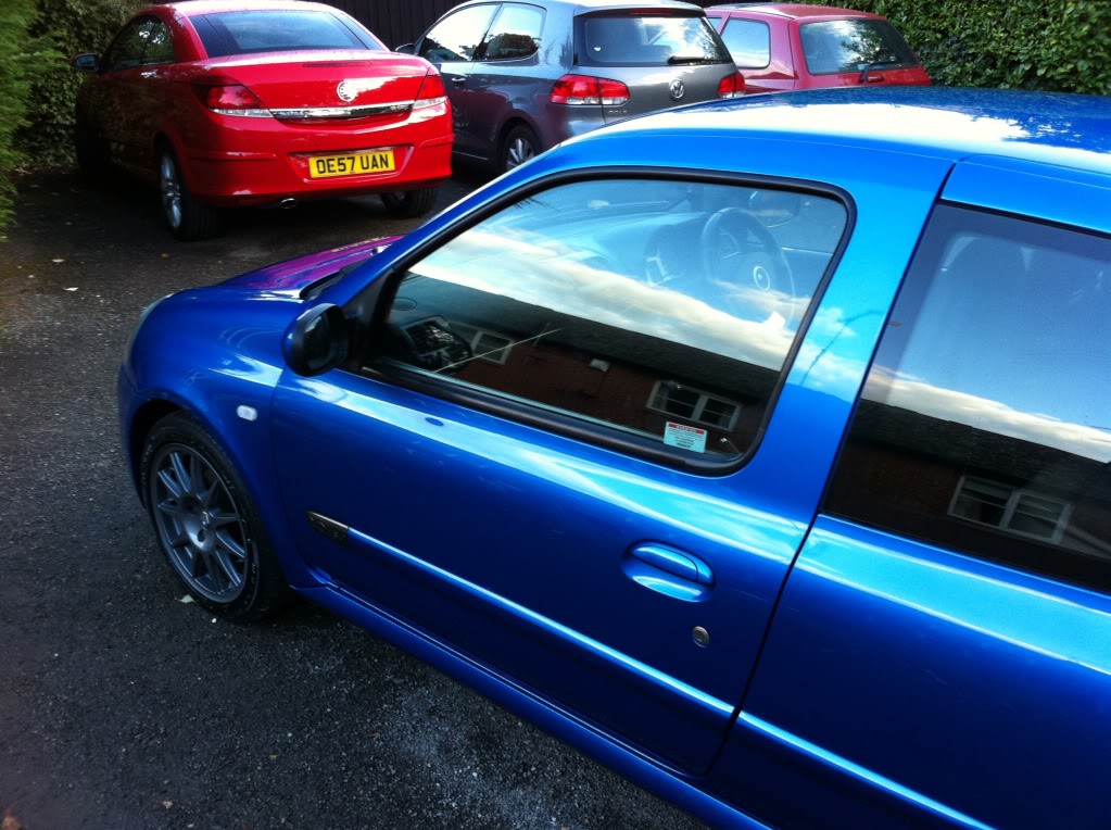 9c774e83.jpg 9c774e83.jpg