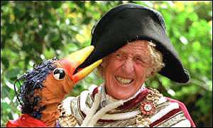 _335680_rodhull300.jpg