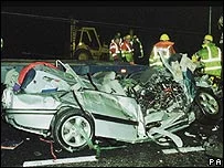 _42033022_carcrash2pa203.webp