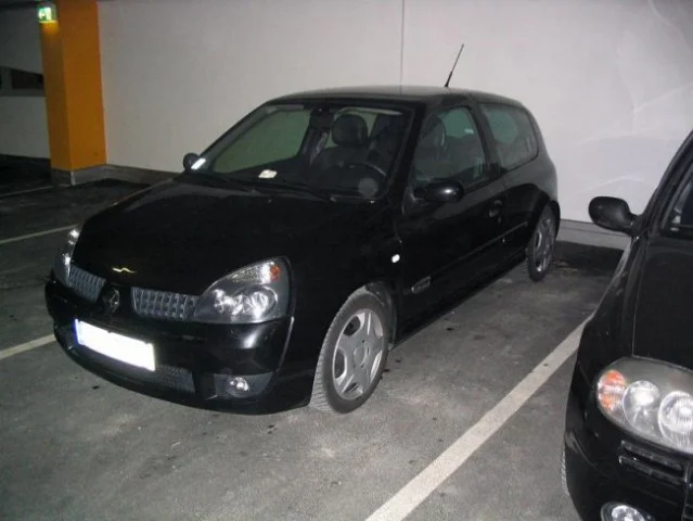 _ir4CUpb2y9S4iAa.webp
