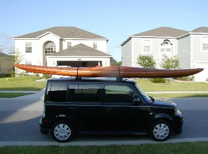 _wsb_414x307_Boat+on+car+side.webp