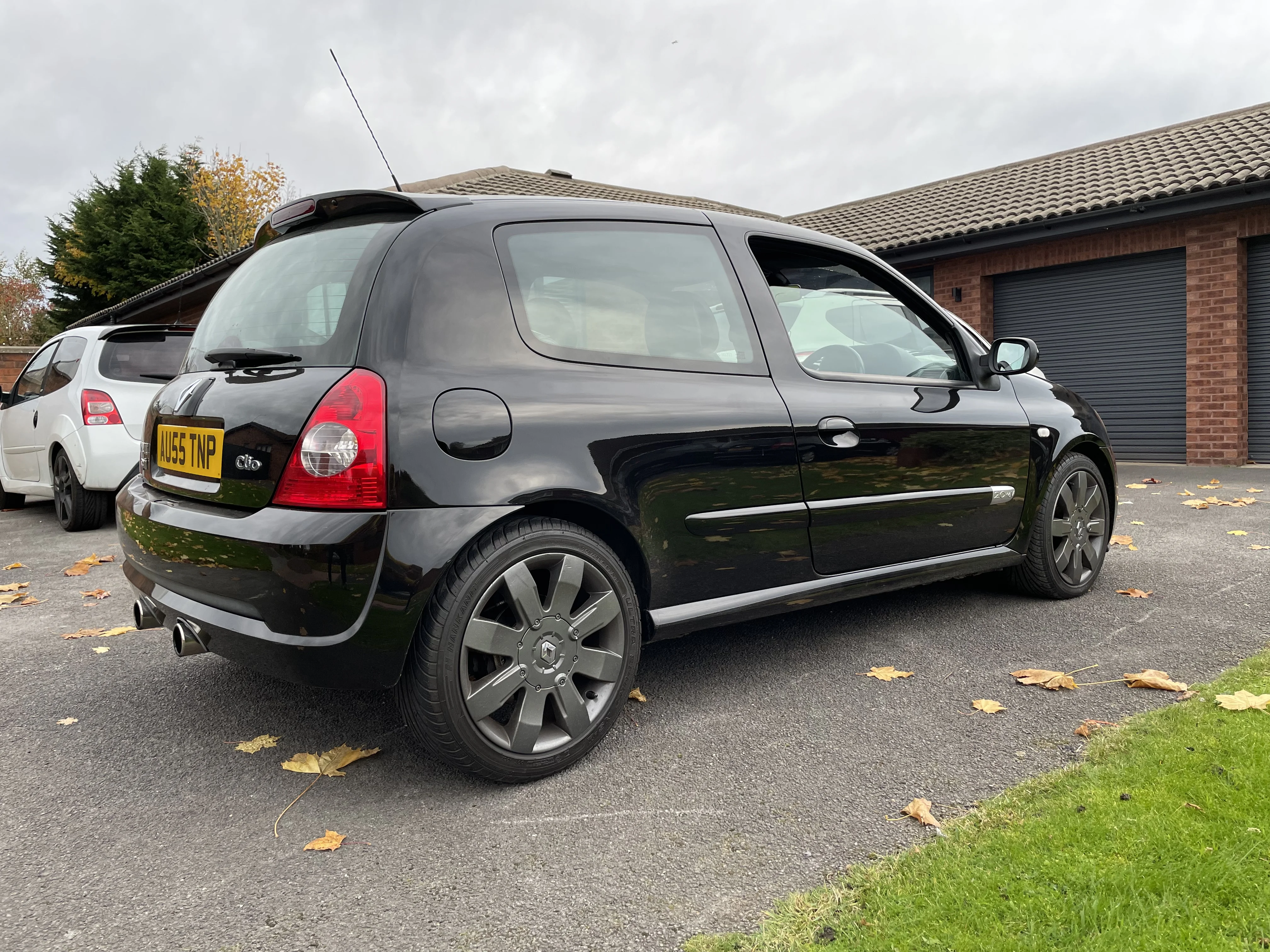 A8F9F92E-EA43-42B2-885F-9C270544555D.webp