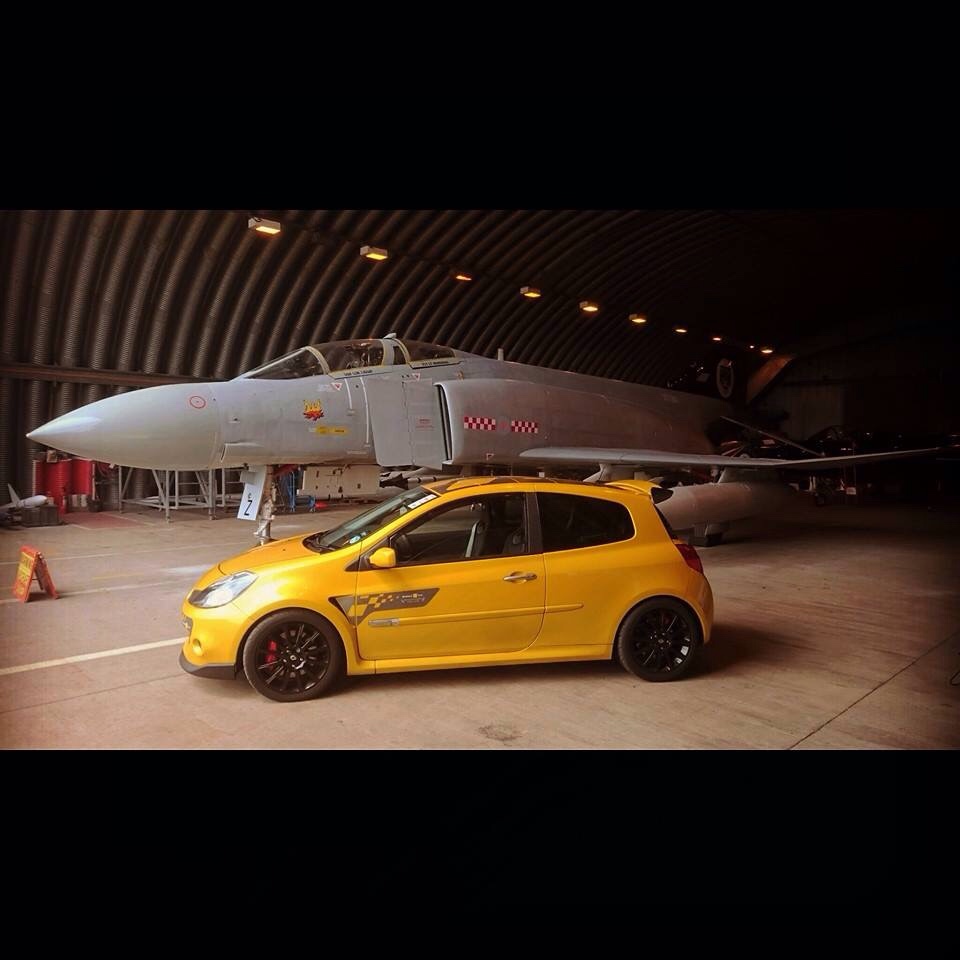 aa742bb2fef0e8c2ff81d68db51c52f2.jpg