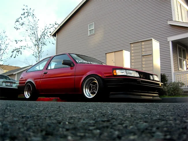 AE86-Starsharks-01.webp