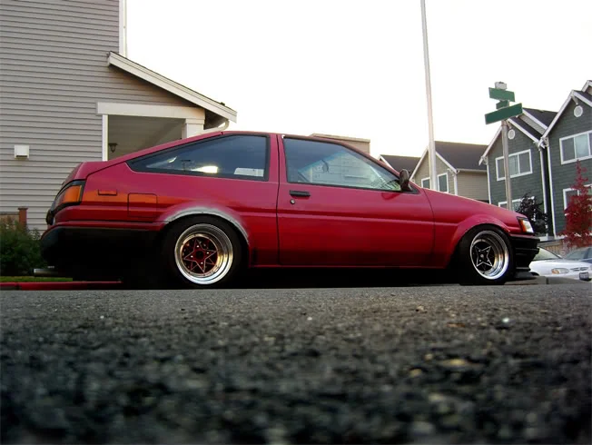 AE86-Starsharks-02.webp
