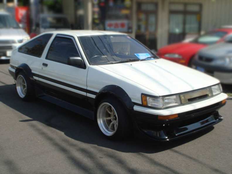 AE86_01.jpg