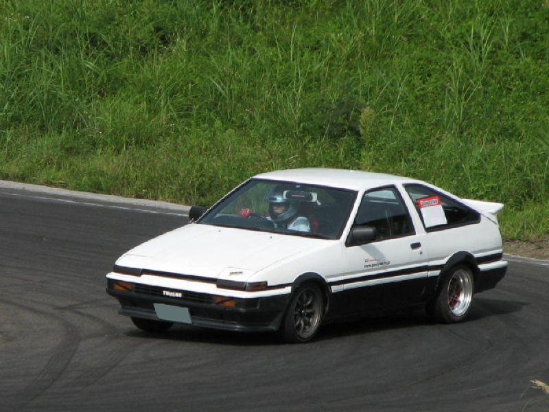 Ae86_tureno.jpg