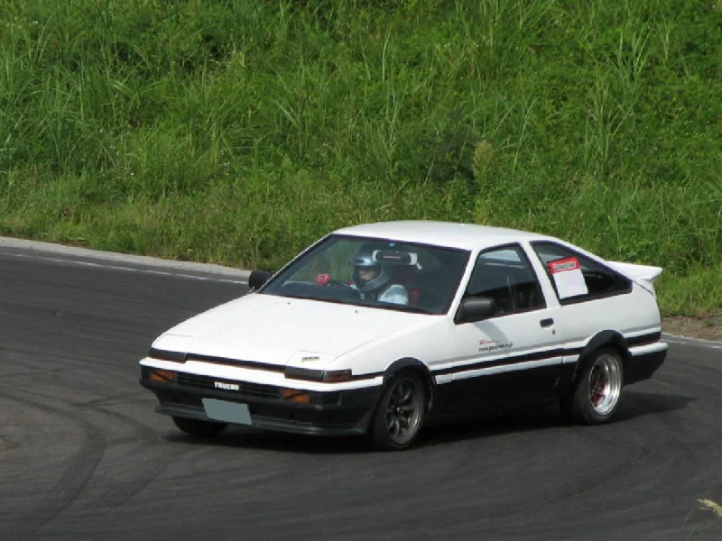 Ae86_tureno.webp