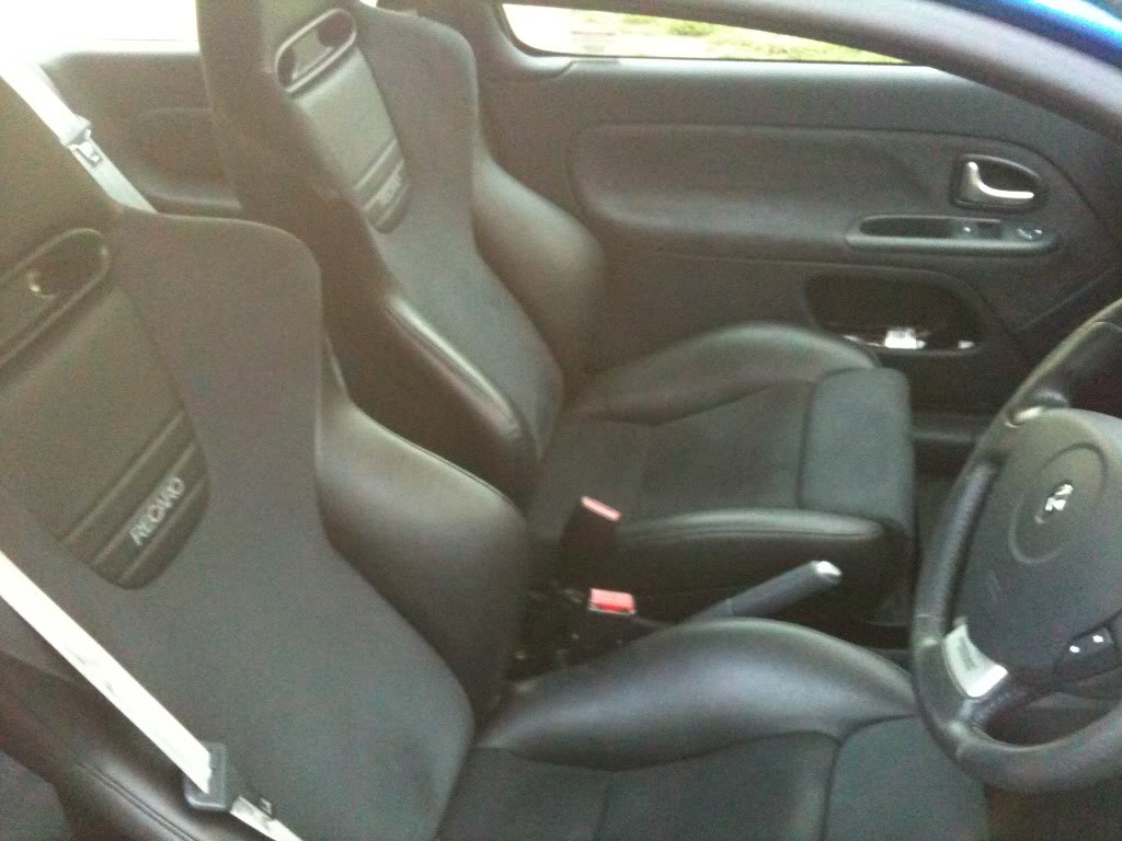 afd918d9.jpg afd918d9.jpg