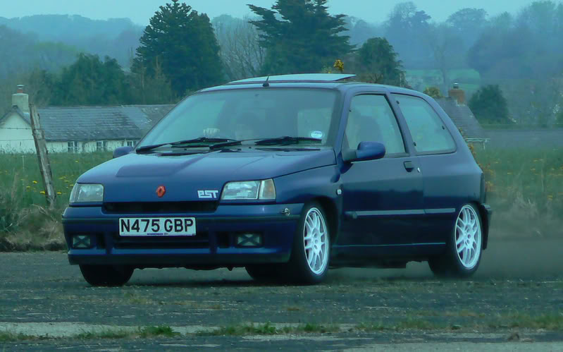 AirfieldApril07007.jpg AirfieldApril07007.jpg