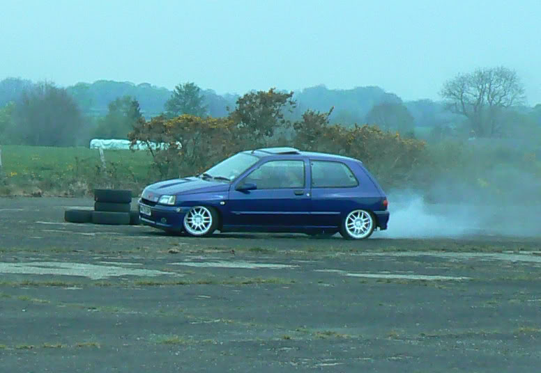 AirfieldApril07010.jpg AirfieldApril07010.jpg