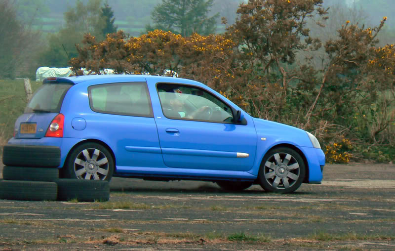 AirfieldApril07019.jpg AirfieldApril07019.jpg