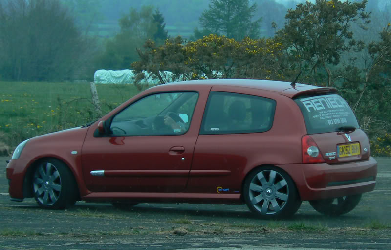 AirfieldApril07037.jpg AirfieldApril07037.jpg