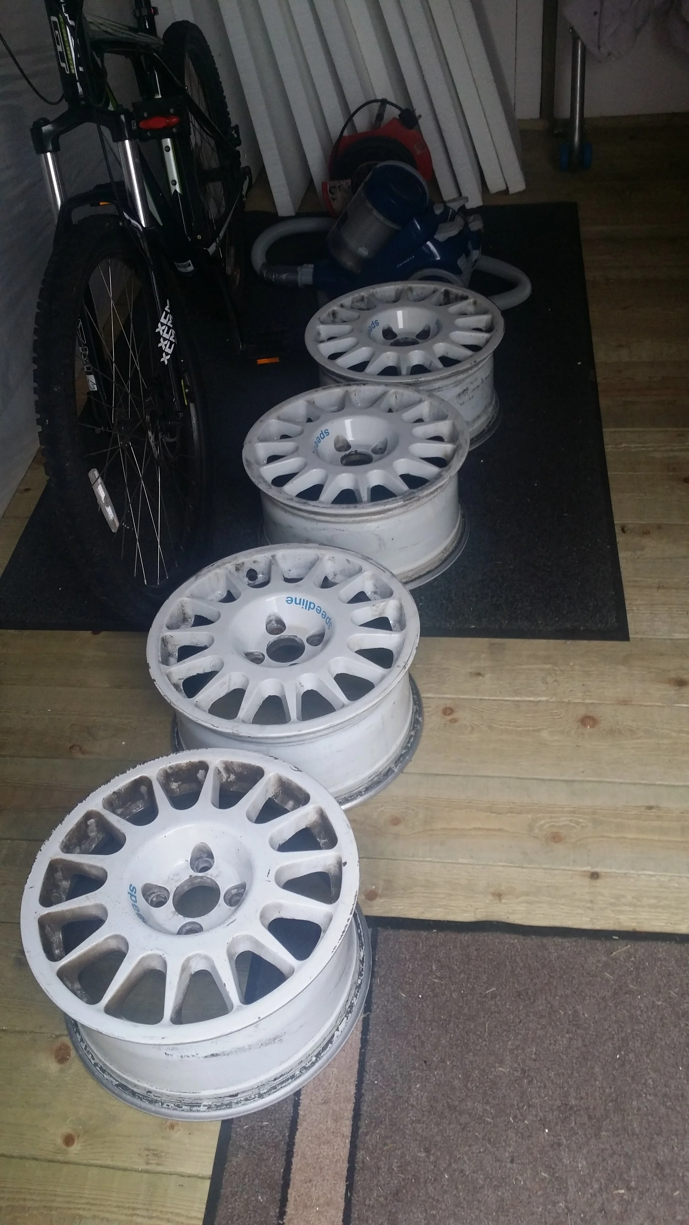 Alloys x 4.webp