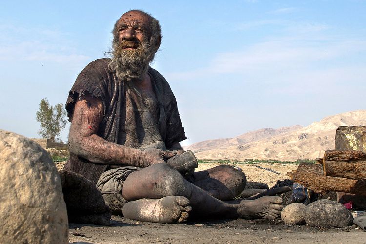 Amou-Haji-uncle-Haji-dirtiest-man-102522-51212efd48e844f5af8818b1aea02311.jpg