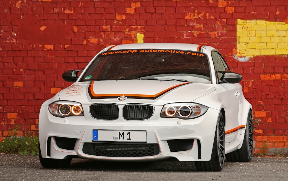 app-bmw-1m-03.jpg