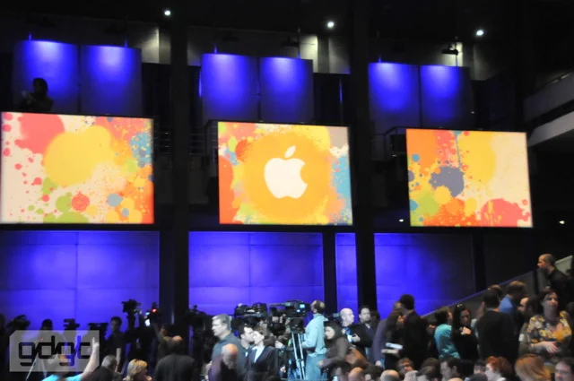 apple-tablet-keynote_002.webp